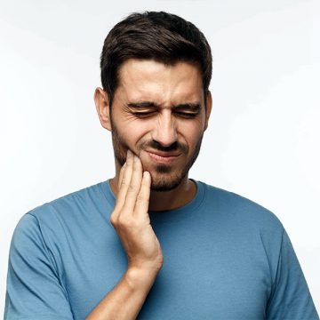Dental Extractions Aftercare: The Do’s and Don’ts